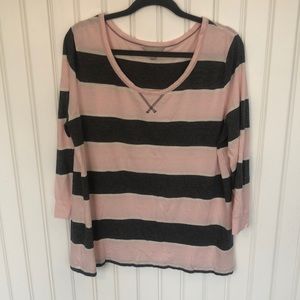 3/4 sleeve Banana Republic striped tee